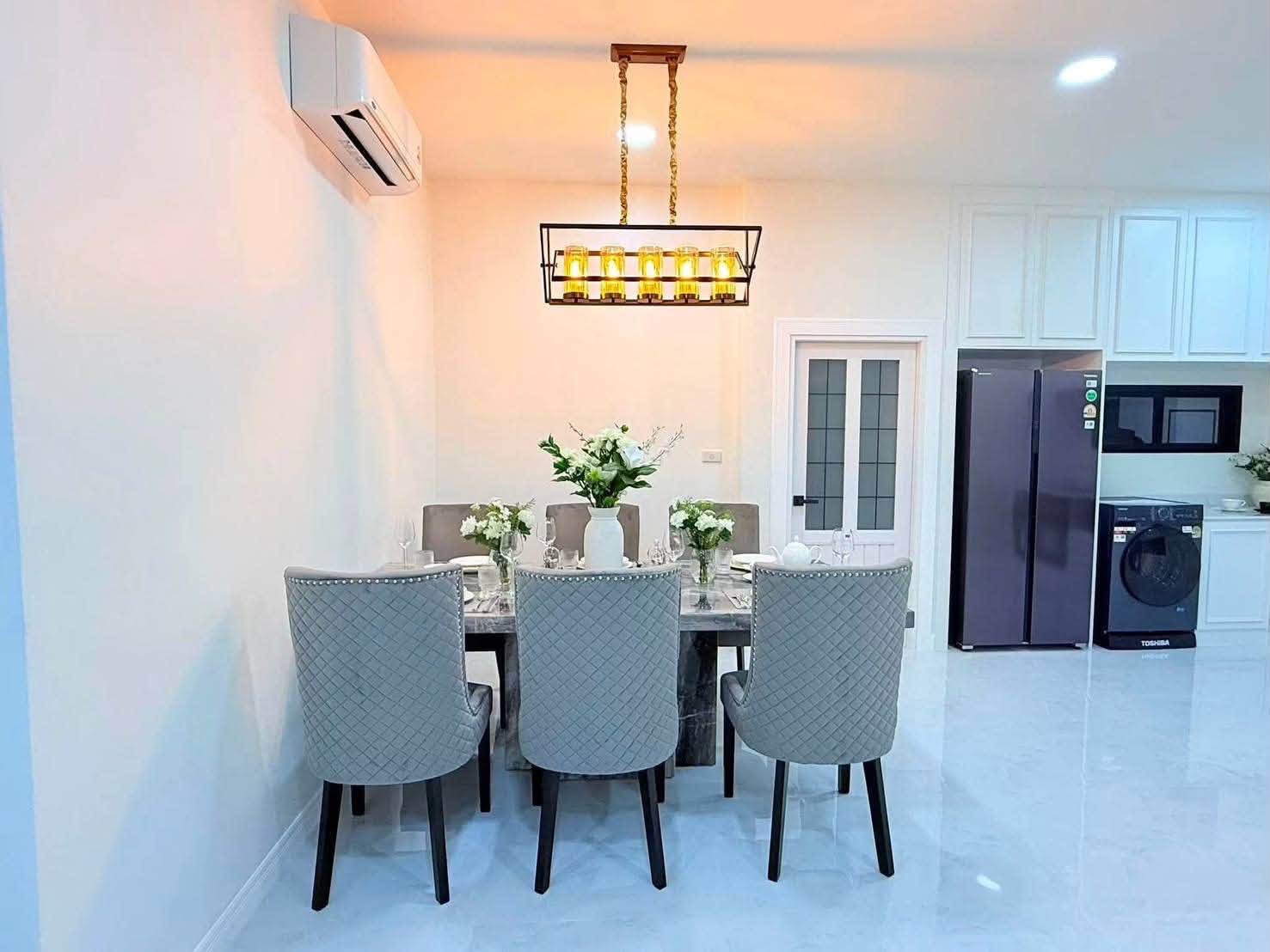 พูลวิลล่า Modern Classic ซอยสยาม 3 นอน 4 น้ำ ที่ดิน 76 ตร.ว. บิ้วอินทั้งหลัง เฟอร์ฯ และเครื่องใช้ไฟฟ้าครบ พร้อมเข้าอยู่ รูปที่ 4